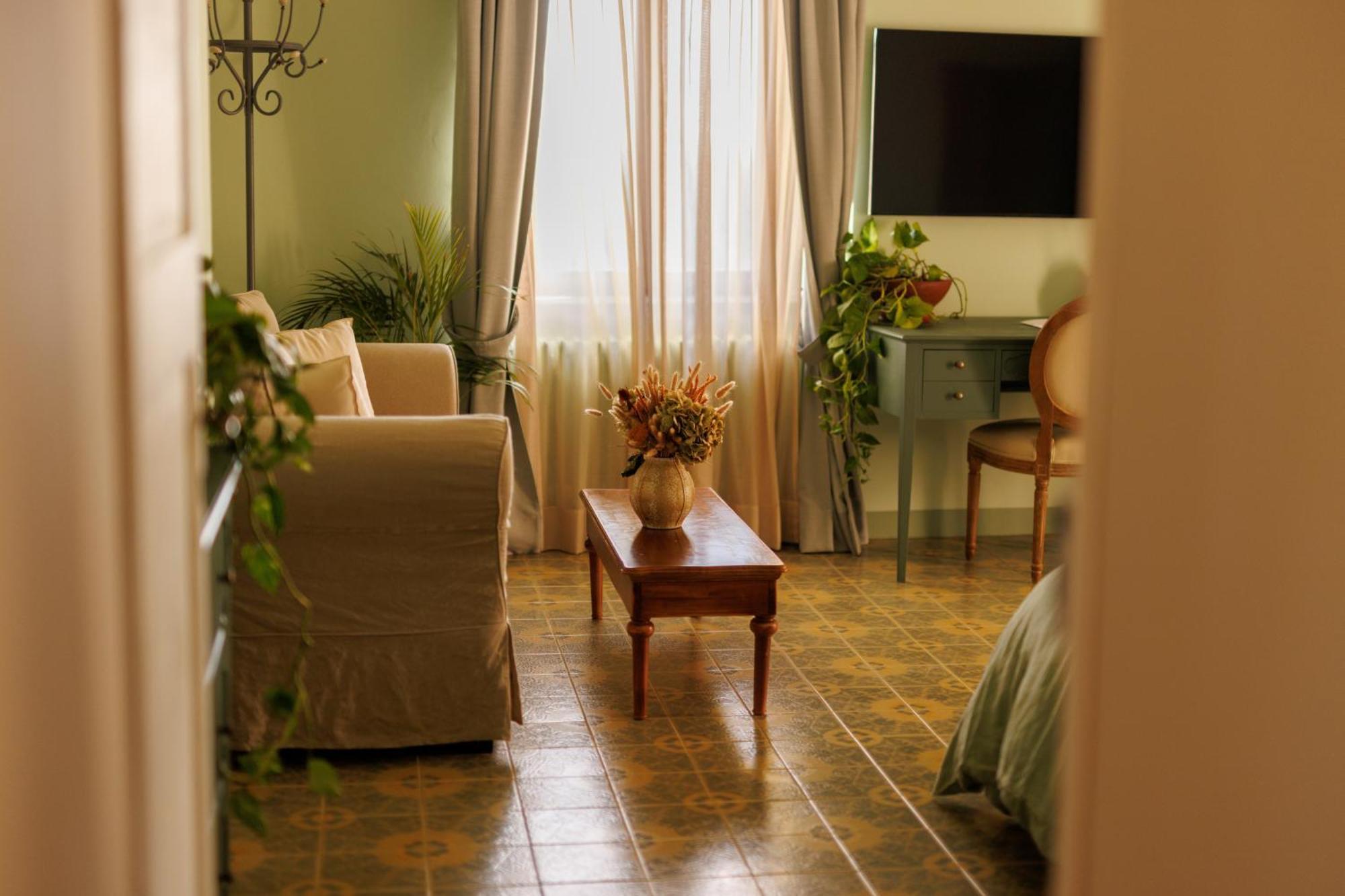 Antichi Casali Di Charme Hotel Orvieto Bagian luar foto